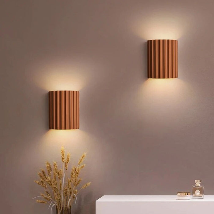 AuraGlow - Stijlvolle wandlamp met Scandinavisch minimalisme en LED-verlichting Finn Brands
