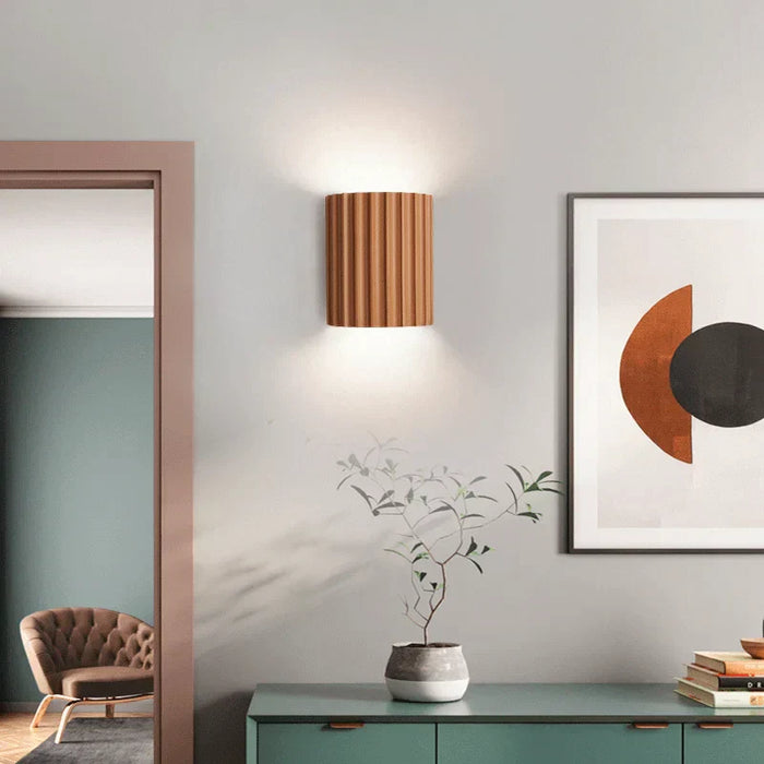 AuraGlow - Stijlvolle wandlamp met Scandinavisch minimalisme en LED-verlichting Finn Brands