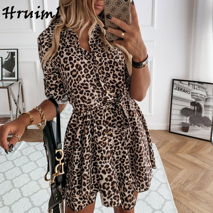 Blair - Tigress-jurk met luipaardprint en kraag | Trendy en modieus
