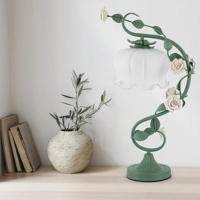 Flora - Artistieke bloemenbureaulamp met natuurthema en charme | Perfect om te lezen en te ontspannen