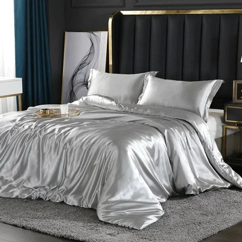 SlaapDroom | Zijdezacht Dekbedovertrek Set | Luxe Koningin Formaat | Verkoelend Comfort | Elegantie en Comfort in Één