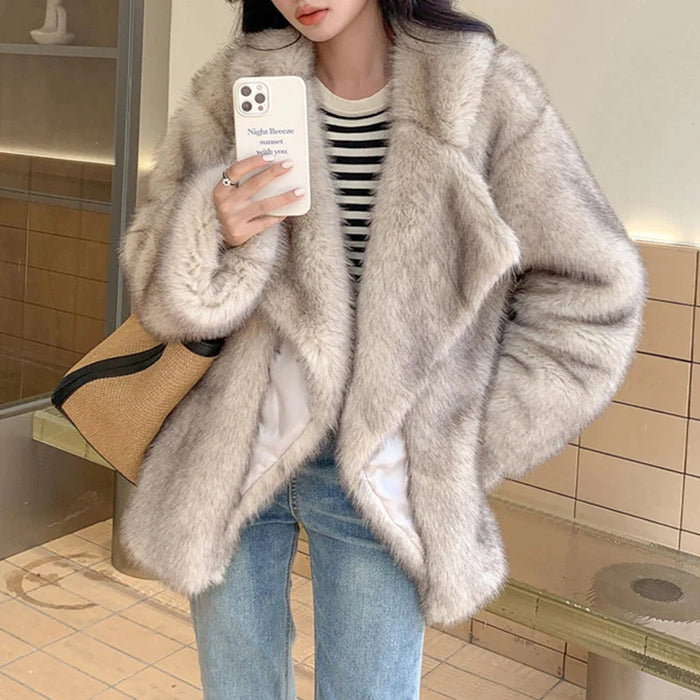 OPHELIA | Luxe Merk Winterjas Dames | Gradiënt Dierenkleur Nepbont | Losse Oversized Lange Pluizige Overjas Bovenkleding