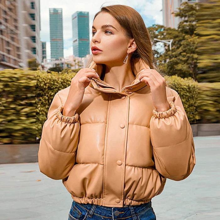 ELENA | Trendy Kort PU Leren Winterjas voor Dames - Luxe en Warme Zwarte Cotton Padded Parka met Ritsdetail